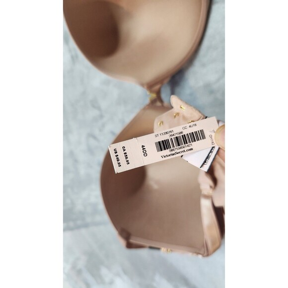 Victoria's Secret 44D Beige Love Cloud Smooth Push Up Bra NWT - Picture 6 of 6
